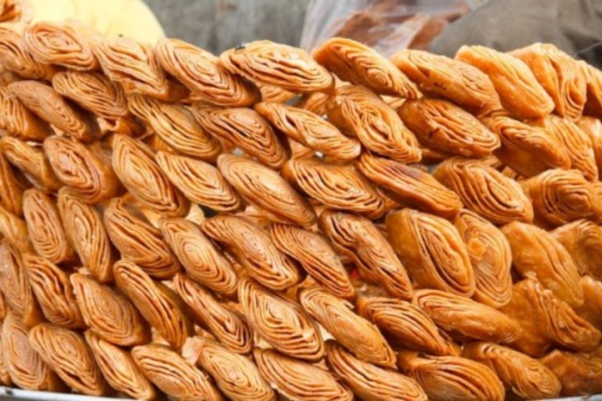 Famous Food Of Bihar: लिट्टी चोखा ही नहीं, ये 5 बिहारी डिशेज भी हैं देशभर में सुपरहिट! 4 Khaaja 2