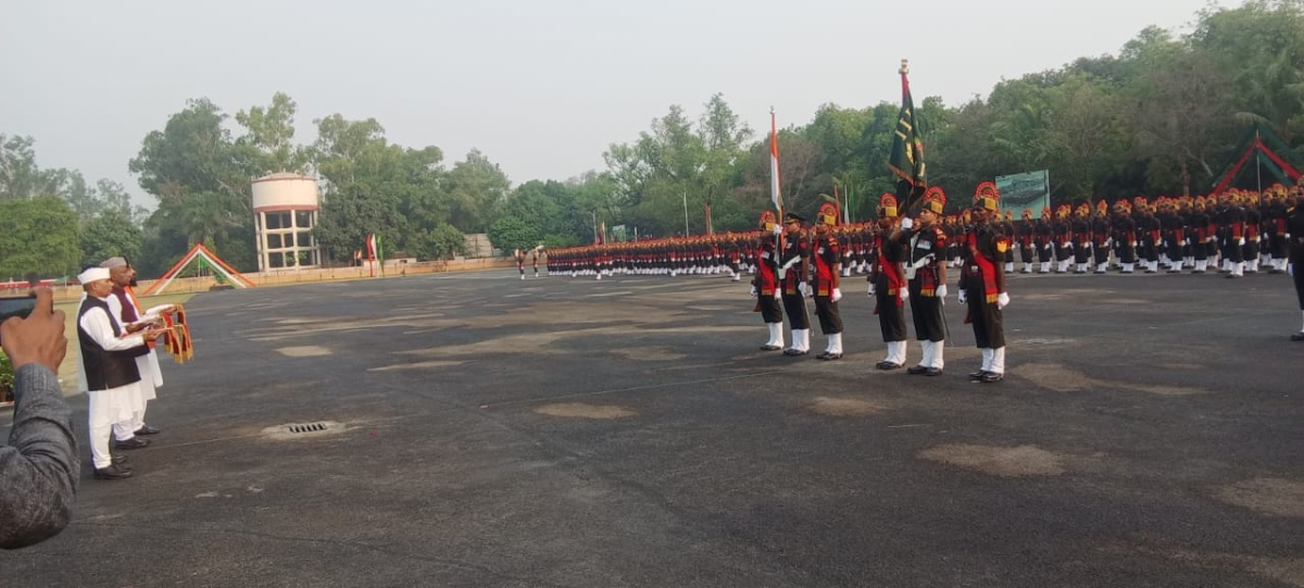 Bihar Regiment Agniveer: पटना में 547 अग्निवीरों ने ली शपथ, परेड में दिखा देशभक्ति का जोश 6 Image 67
