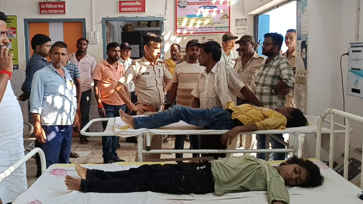 बांका में मचा कोहराम, महायज्ञ देखने जा रही थीं 4 बच्चियां, चांदन नदी में समा गईं 2 Image 81