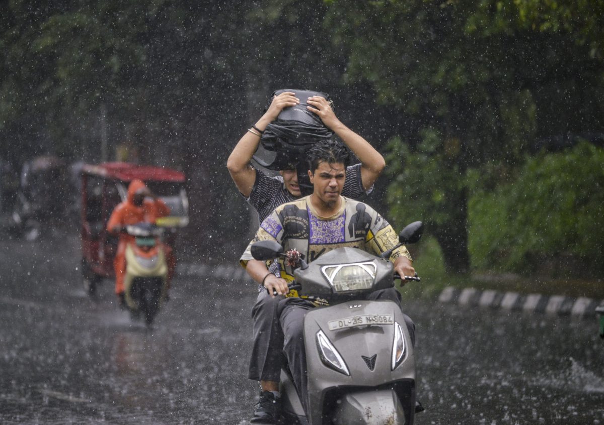 Heavy Rain Alert: अगले 48 घंटे इन राज्यों में भयंकर बारिश, गरज-चमक के साथ होगी बरसात, Imd का अलर्ट 6 29071 Pti07 29 2025 000101A