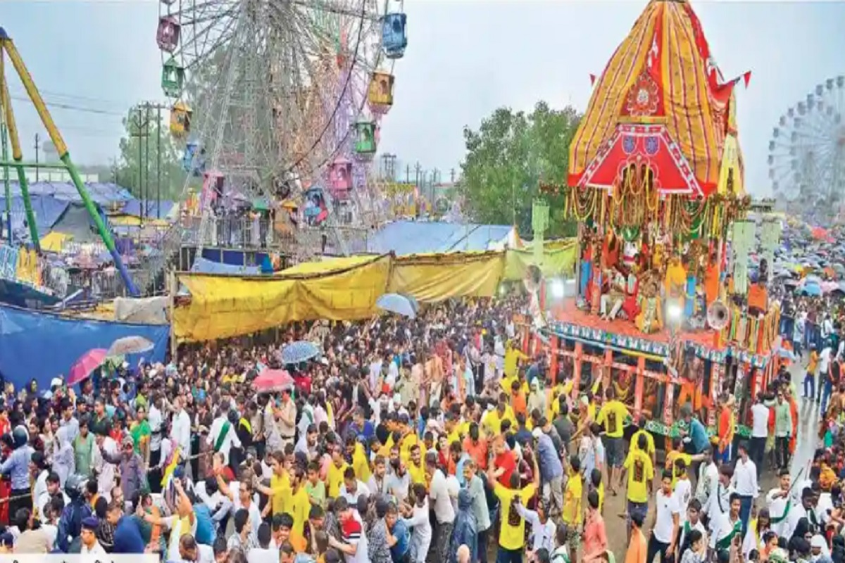 Rath Yatra 2025: बारिश भी नहीं रोक सकी भक्तों का उत्साह, भाई-बहन के साथ मुख्य मंदिर लौटे जगत के नाथ 2 Devotees In Ghurti Rath