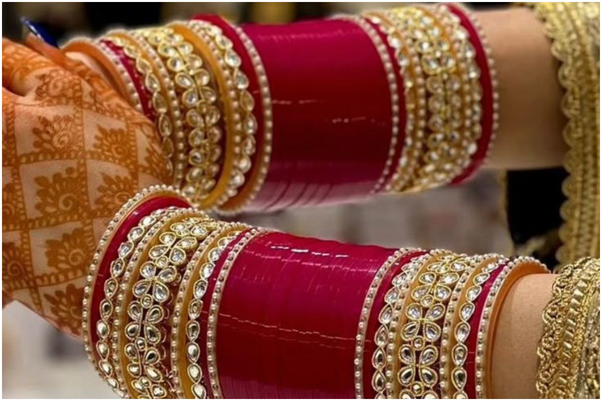 Raksha Bandhan Bangles: इस राखी बहन को दें खूबसूरत चूड़ियों का खास तोहफा 4 Raksha Bandhan Bangles 1