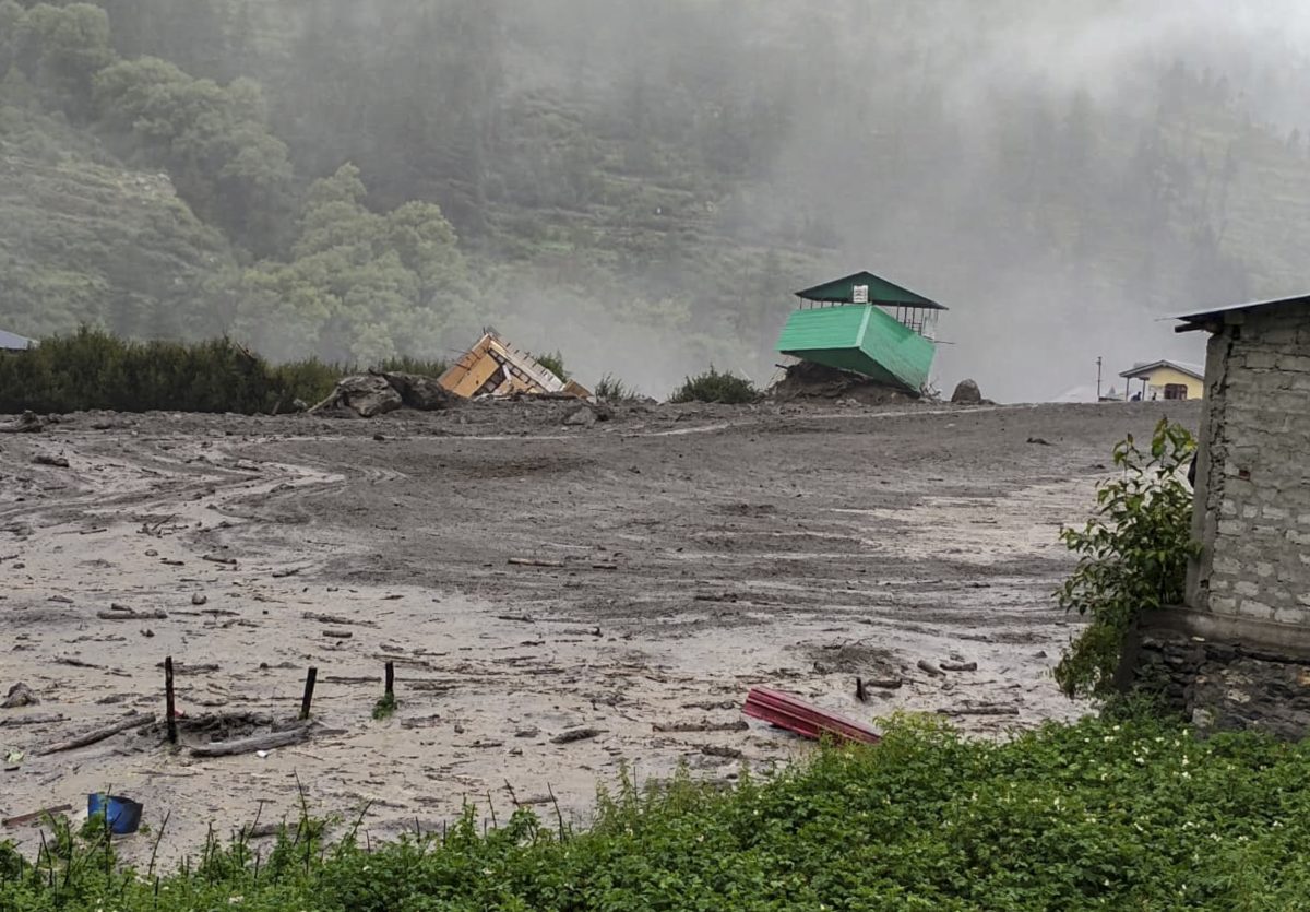 Weather Alert Uttarakhand: 24 घंटे में 11 से ज्यादा जिलों में भारी बारिश, उफान पर आईं नदियां, अलर्ट जारी 2 05081 Pti08 05 2025 000318B