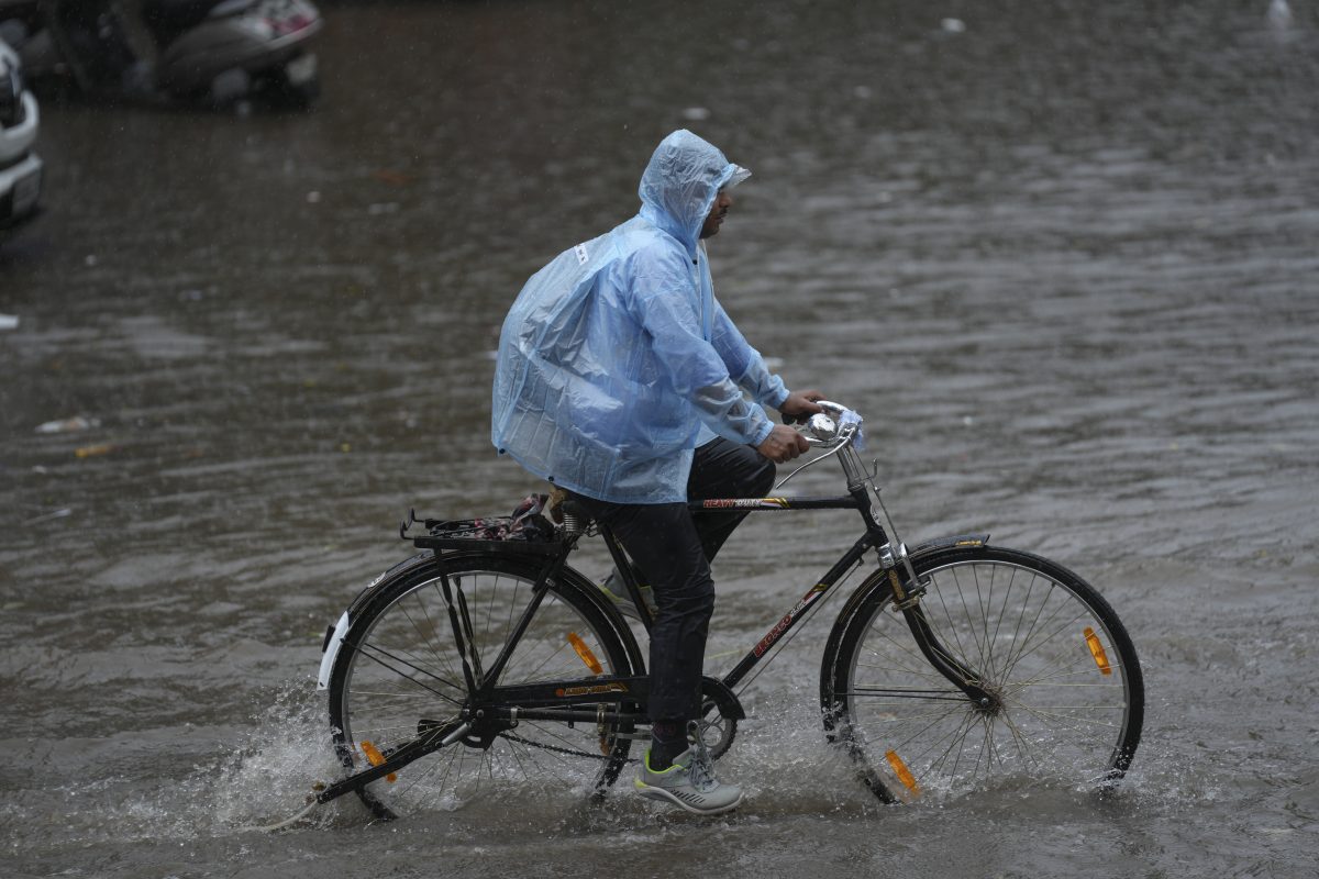 Heavy Rain Warning: अगले 5 दिन दिखेगा बारिश का तांडव, 50 किलोमीटर की रफ्तार से चलेगी हवा, अलर्ट जारी 3 29071 Pti07 29 2025 000060B