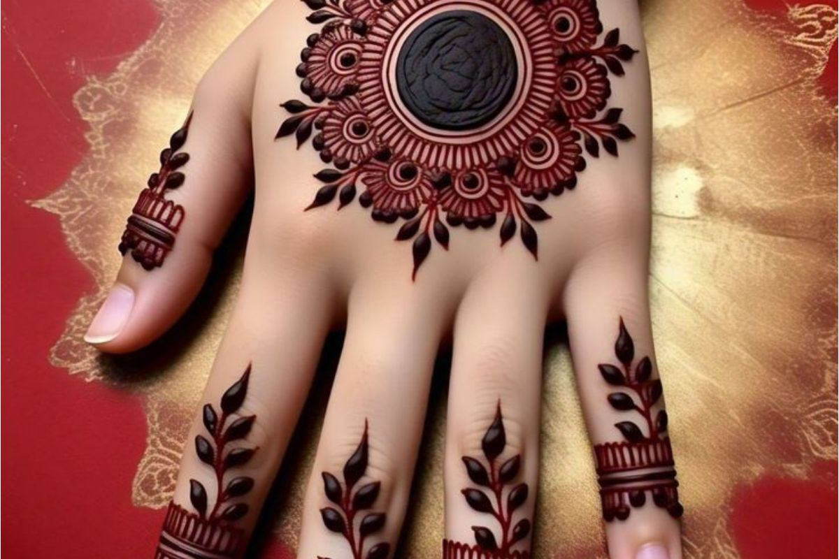 Easy Mehndi Designs For Teej: तीज पर ट्राय करें ये 10 आसान मेंहदी डिजाइन और दिखें बेहद खास 7 Easy Mehndi Designs For Teej111111111