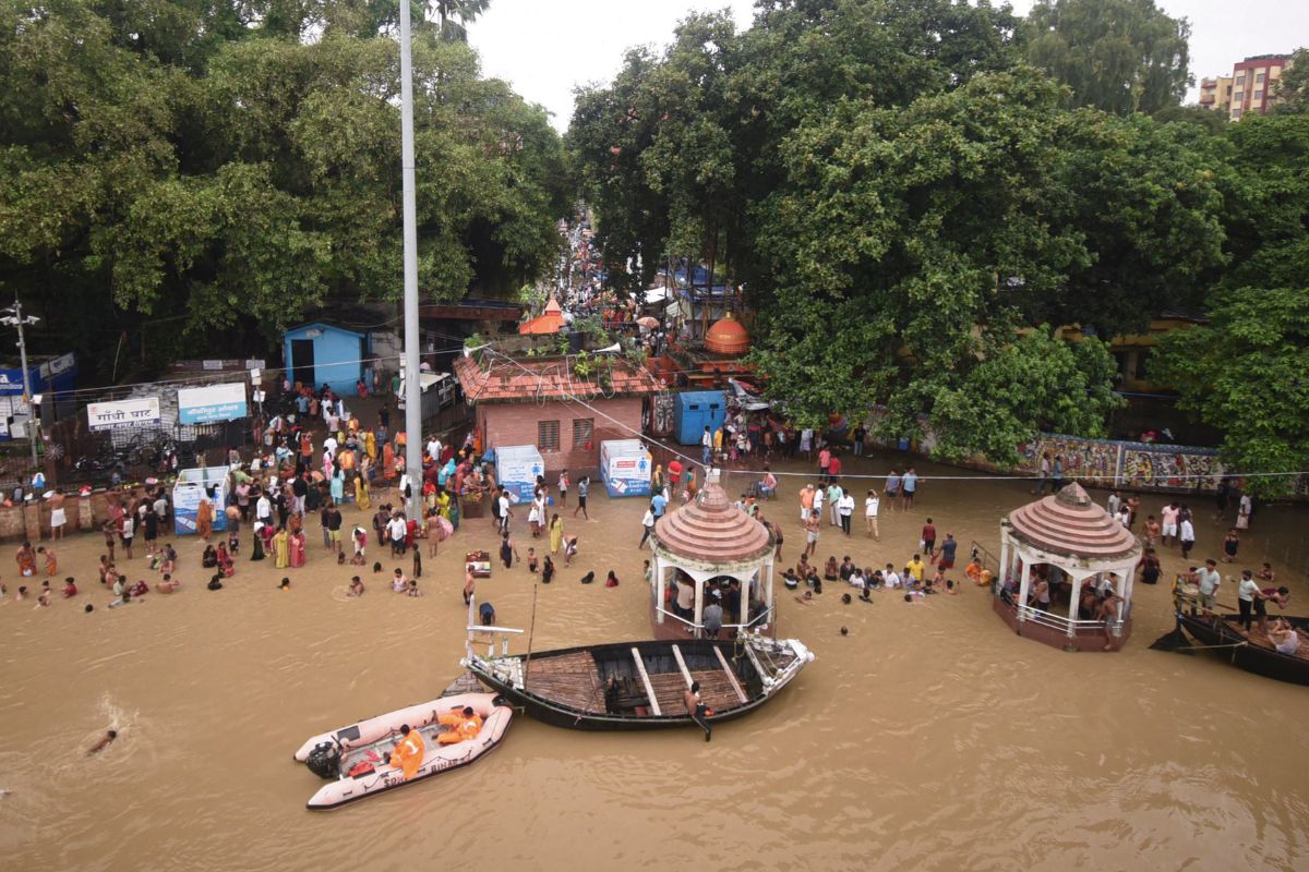 Rain Havoc: उत्तर भारत में तबाही की बरसात, उफान पर नदियां, घरों में घुसा बाढ़ का पानी, देखें तस्वीरें 10 Extreme Rqain Alert