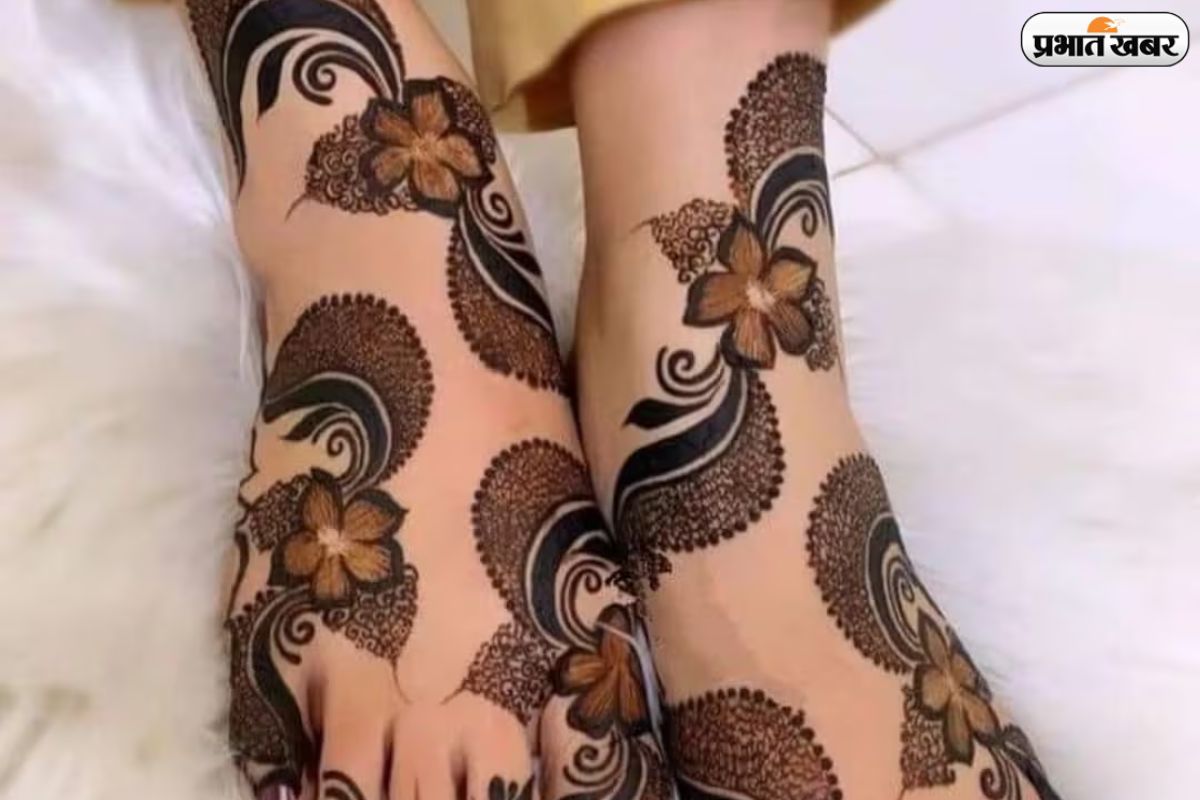 Raksha Bandhan Easy Mehndi Design: बस 5 मिनट में पैरों में लगाएं ये आसान मेहंदी डिजाइन, देखने वाले करेंगे तारीफ 6 Raksha Bandhan Easy Mehndi Design: