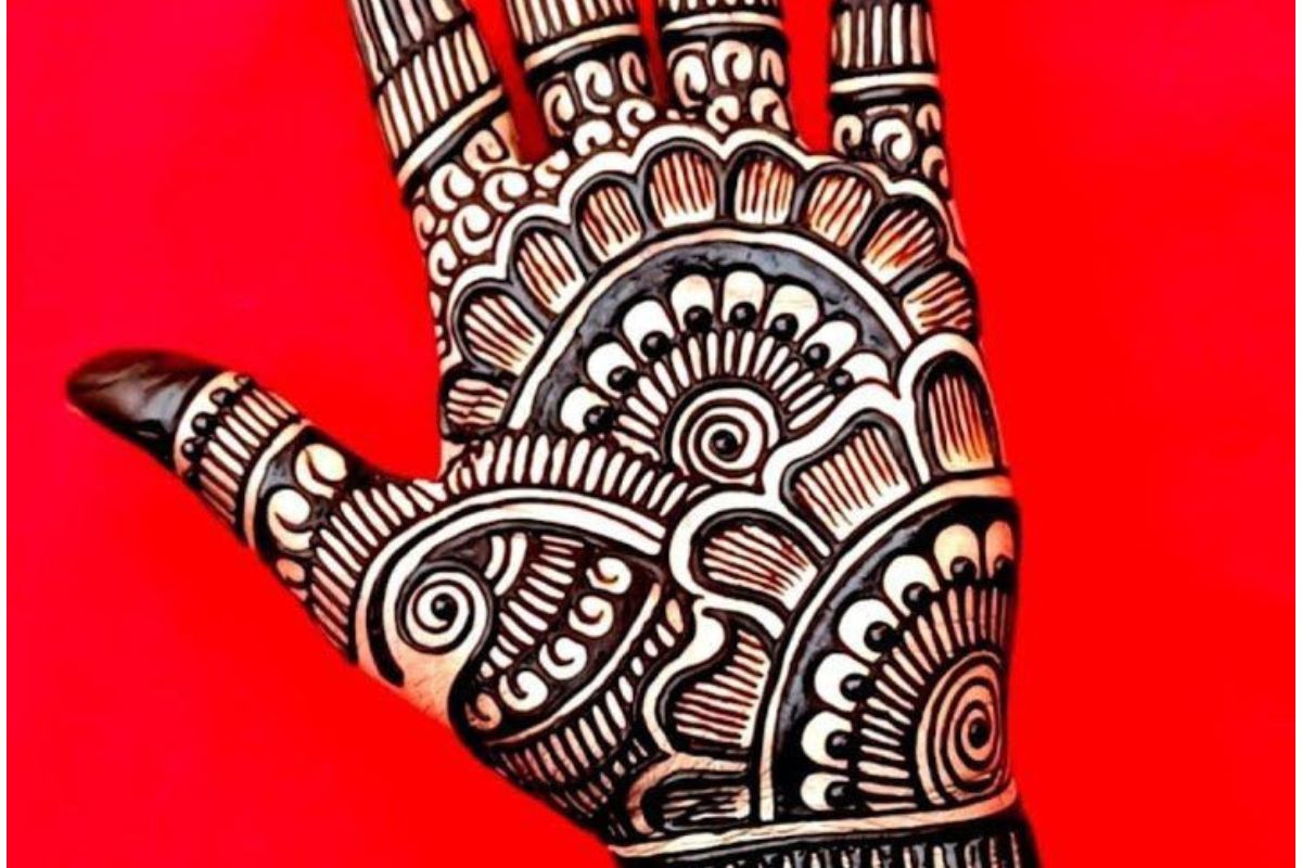 Latest Raksha Bandhan Mehndi Design: 5 मिनट में लगायें आसान और ट्रेंडिंग मेहंदी डिजाइन 4 Latest Raksha Bandhan Mehndi Design11