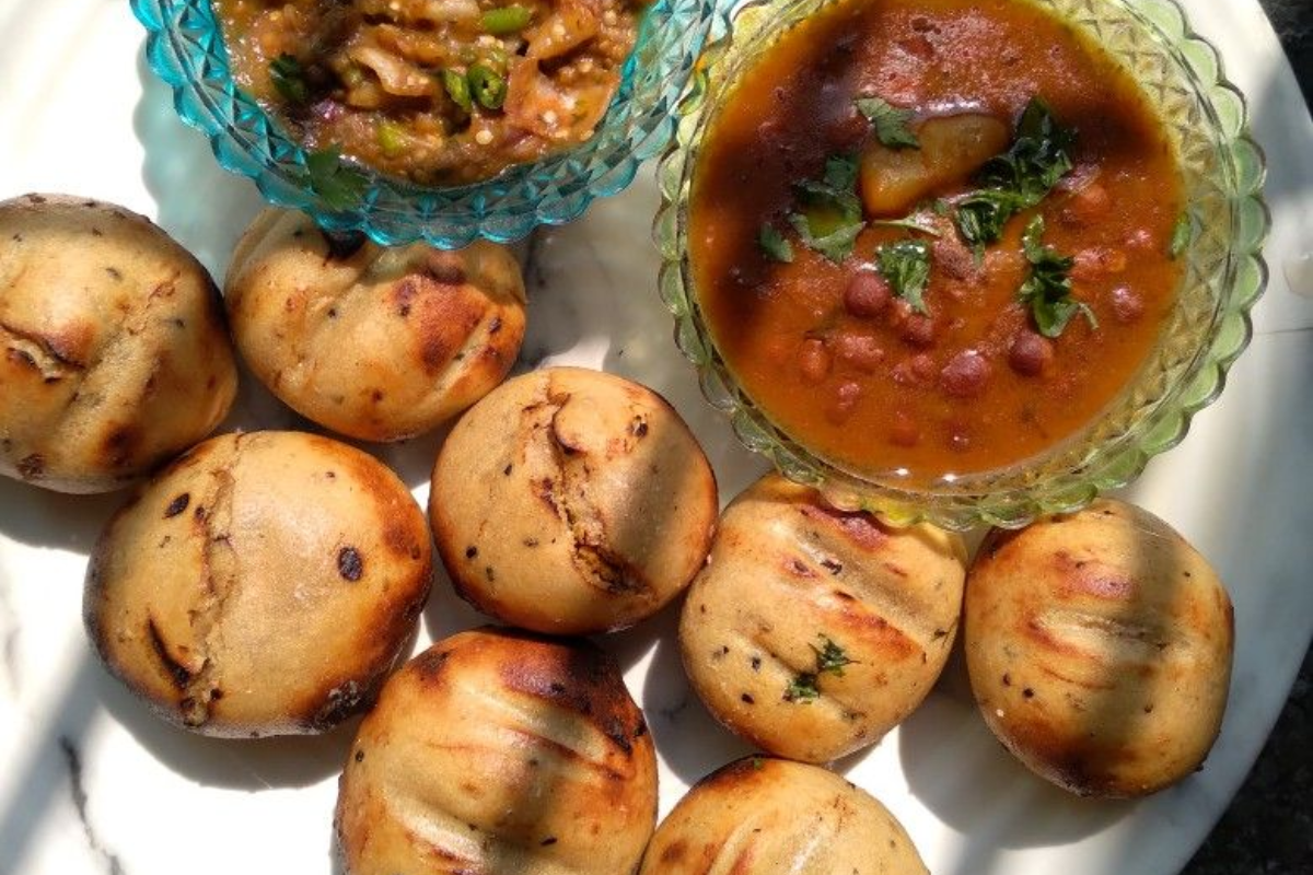 5 Creative Ways To Use Appe Maker: ना सिर्फ अप्पे बल्कि ये चीजें भी बड़ी आसानी से बना सकते हैं अप्पे मेकर में 5 How To Make Litti Chokha In Appe Maker