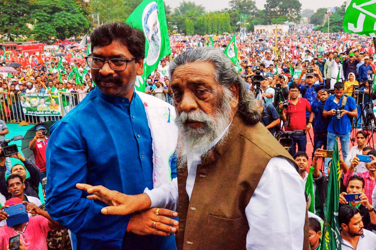Shibu Soren: खामोश हो गयी झारखंड के योद्धा शिबू सोरेन की आवाज, चले गये दिशोम गुरु 2 Shibu Soren Hemant Soren JMM News Today