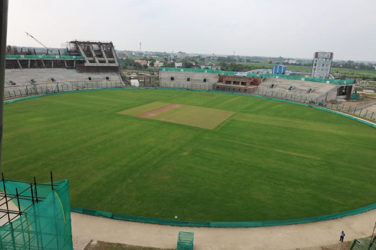 Photos: नीतीश कुमार के हाथों में एशिया कप ट्रॉफी, राजगीर स्टेडियम में जब भारत-चीन हॉकी टीम से मिले मुख्यमंत्री 5 Whatsapp Image 2025 08 29 At 4.02.36 Pm